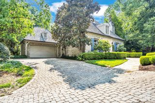 2214 La Maison Drive, Charlotte, NC 28226