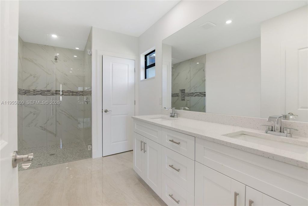 Image 13 of property listing at Address unavailable.