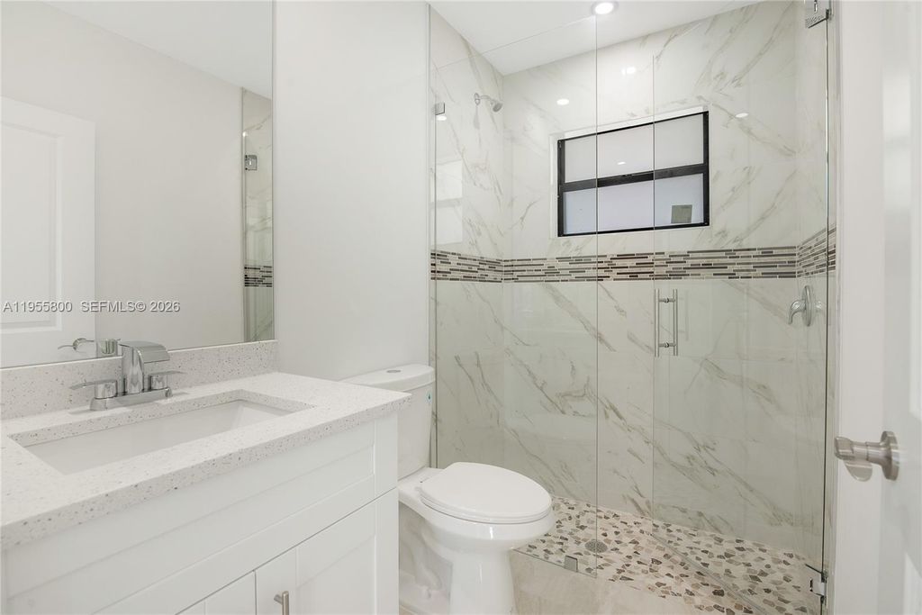 Image 17 of property listing at Address unavailable.