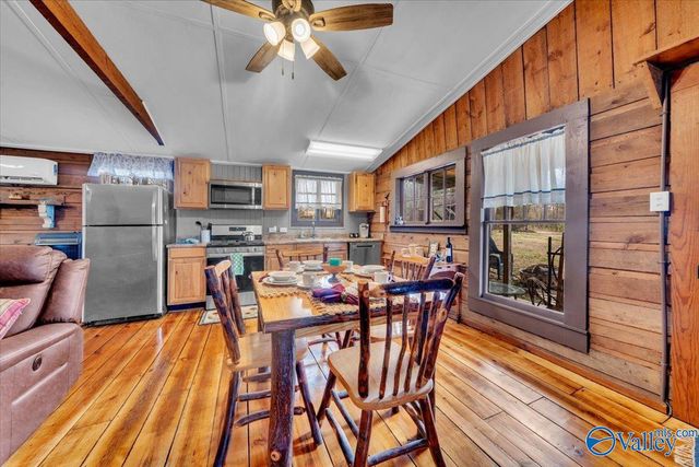 158 Road 944, Mentone, AL 35984