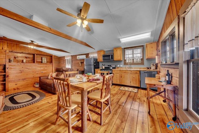 158 Road 944, Mentone, AL 35984