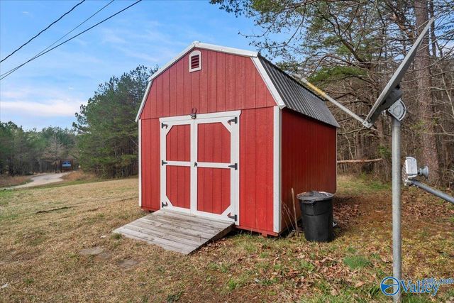 158 Road 944, Mentone, AL 35984