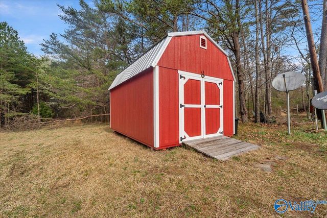 158 Road 944, Mentone, AL 35984