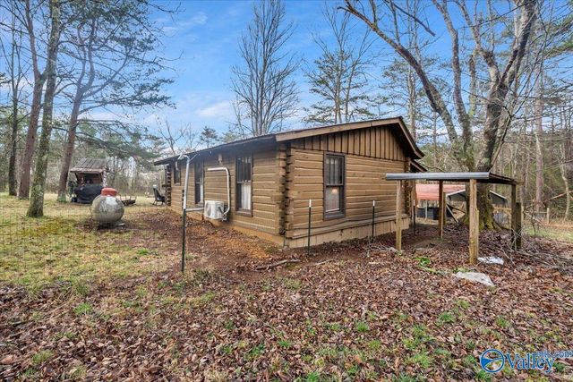 158 Road 944, Mentone, AL 35984