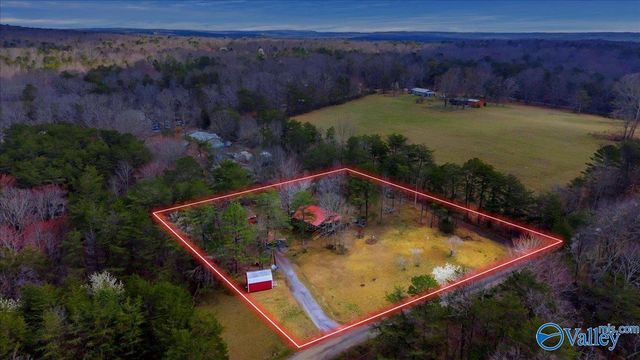 158 Road 944, Mentone, AL 35984