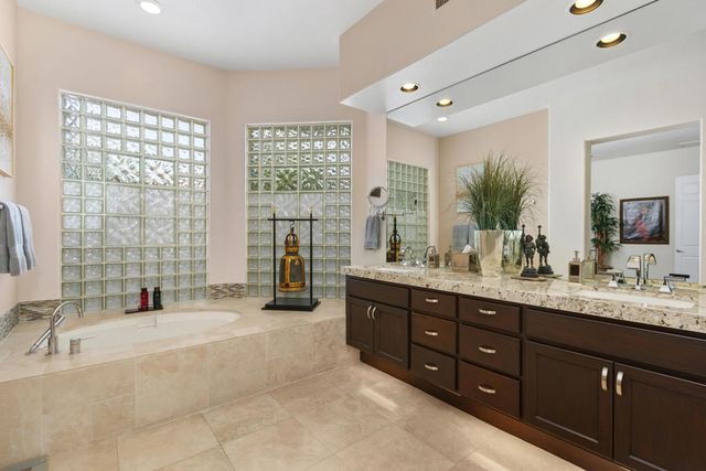 3 Adria Circle, Palm Desert, CA 92211