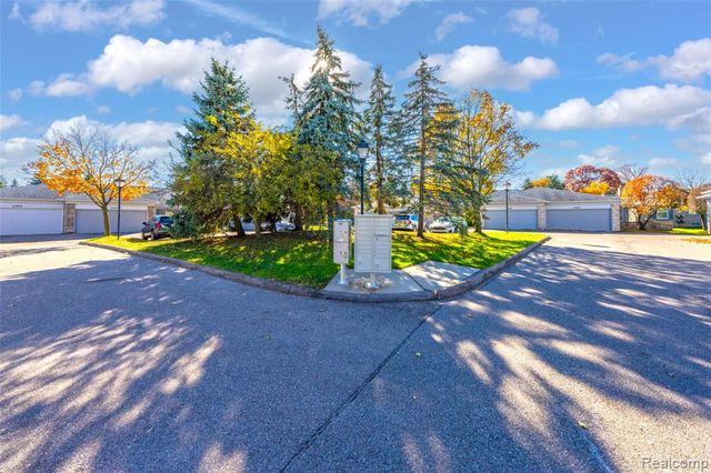 48391 Seawind Court, Shelby Twp, MI 48315