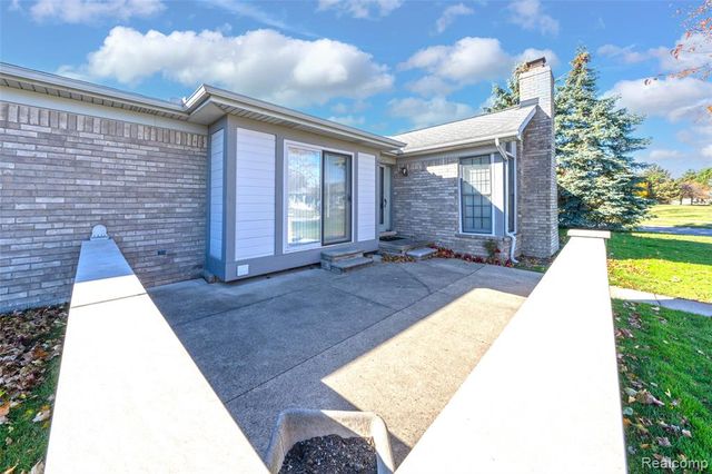 48391 Seawind Court, Shelby Twp, MI 48315