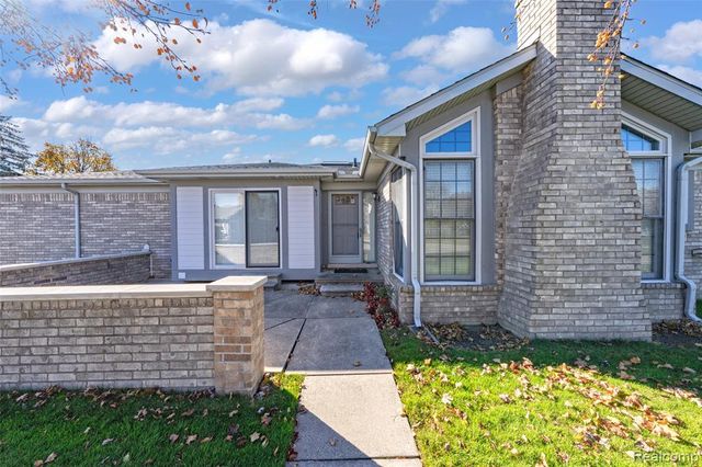 48391 Seawind Court, Shelby Twp, MI 48315