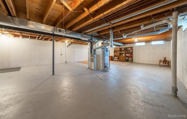 48391 Seawind Court, Shelby Twp, MI 48315