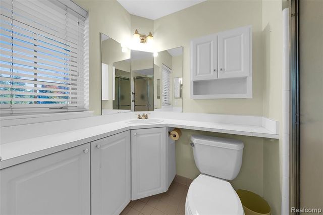 48391 Seawind Court, Shelby Twp, MI 48315