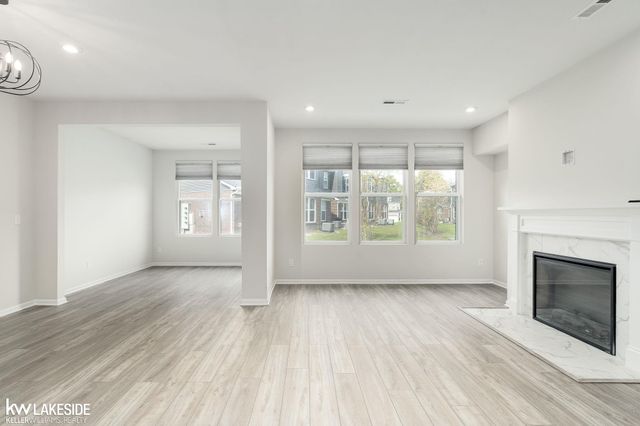 324 Strawberry Drive, Rochester, MI 48307