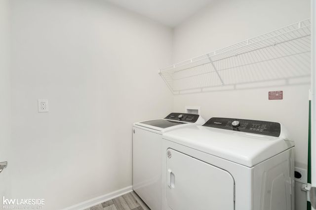 324 Strawberry Drive, Rochester, MI 48307