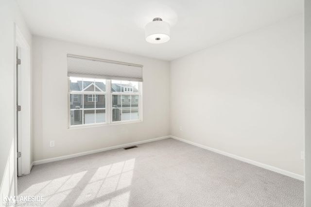 324 Strawberry Drive, Rochester, MI 48307