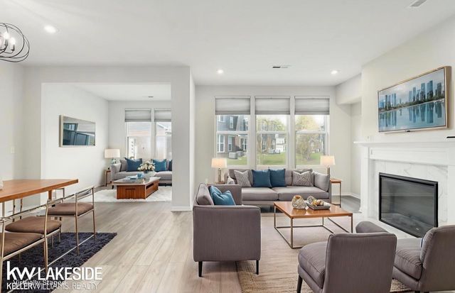 324 Strawberry Drive, Rochester, MI 48307