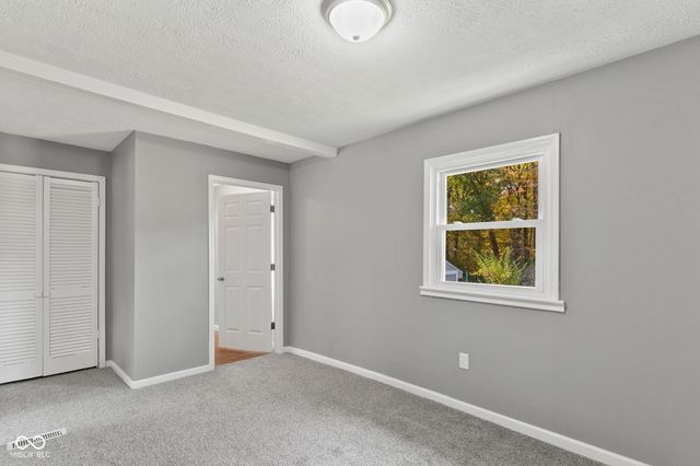 385 S County Road 90 W, North Vernon, IN 47265