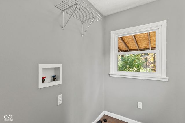 385 S County Road 90 W, North Vernon, IN 47265