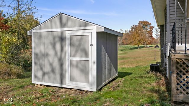 385 S County Road 90 W, North Vernon, IN 47265