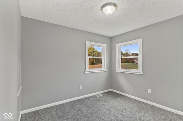 385 S County Road 90 W, North Vernon, IN 47265