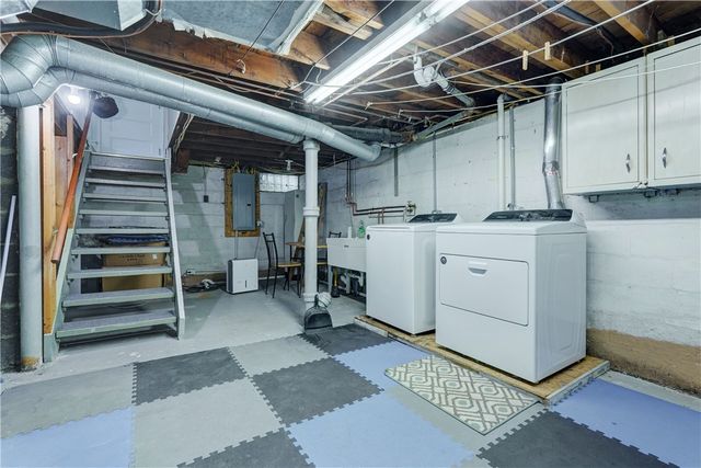 100 Meadowbrook Road, Rochester, NY 14620