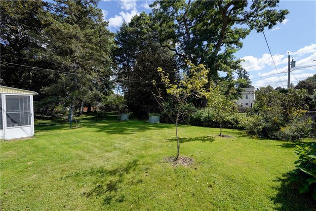 100 Meadowbrook Road, Rochester, NY 14620