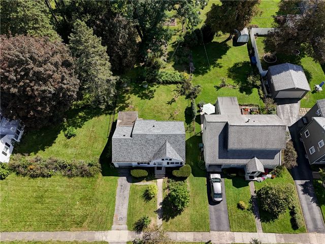 100 Meadowbrook Road, Rochester, NY 14620