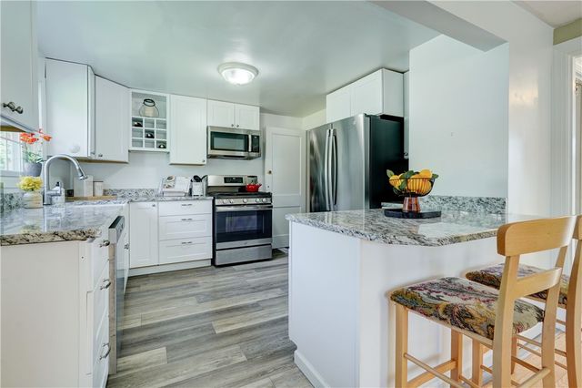 100 Meadowbrook Road, Rochester, NY 14620