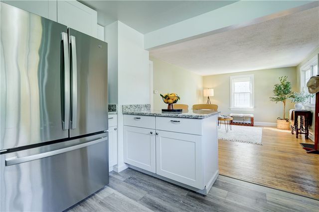 100 Meadowbrook Road, Rochester, NY 14620