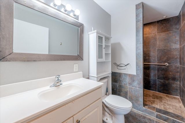 2733 2ND Avenue, Council Bluffs, IA 51501