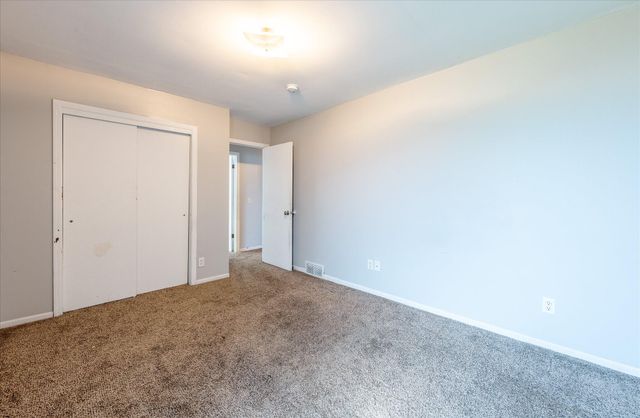 2733 2ND Avenue, Council Bluffs, IA 51501