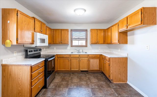 2733 2ND Avenue, Council Bluffs, IA 51501