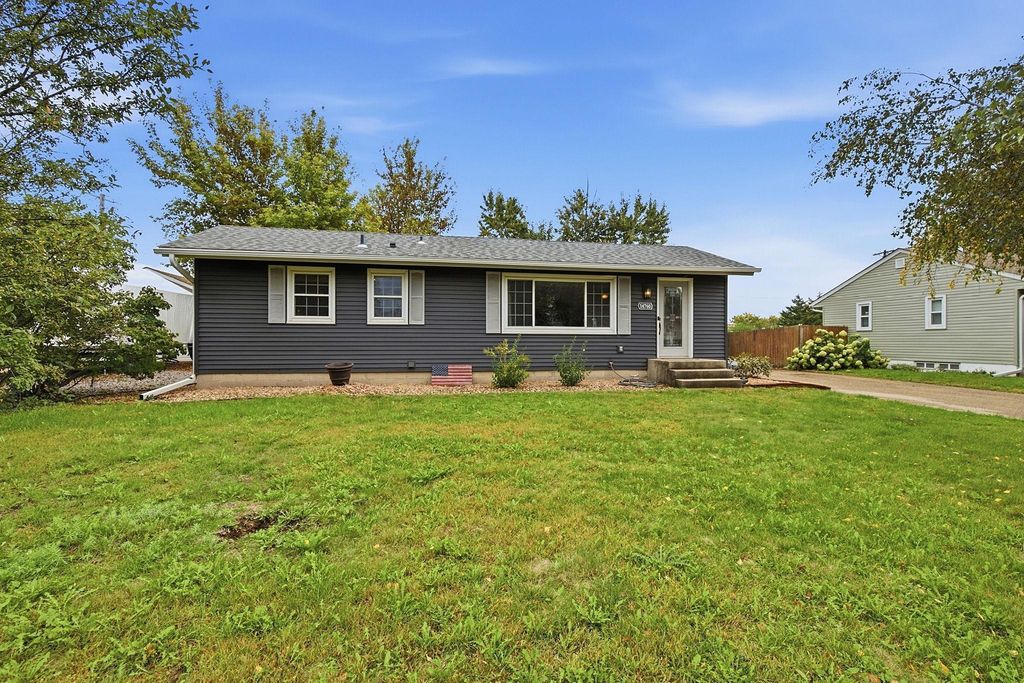 14760 Cambrian Avenue W, Rosemount, MN 55068 — exterior