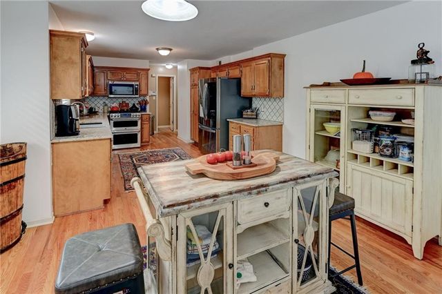 4801 Edgehill Street, Leavenworth, KS 66048