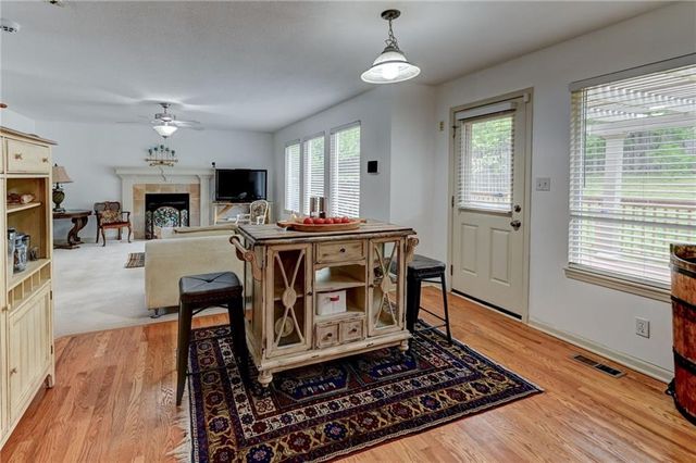4801 Edgehill Street, Leavenworth, KS 66048