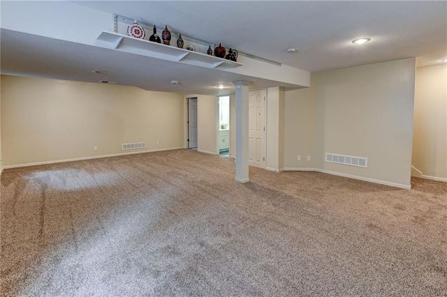 4801 Edgehill Street, Leavenworth, KS 66048