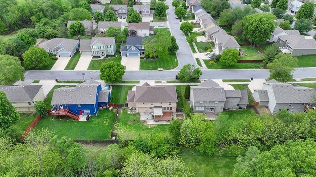 4801 Edgehill Street, Leavenworth, KS 66048