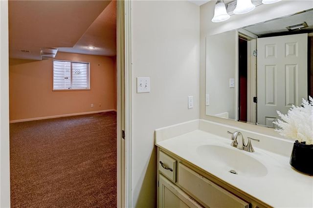 4801 Edgehill Street, Leavenworth, KS 66048