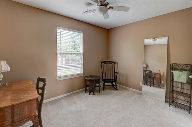 4801 Edgehill Street, Leavenworth, KS 66048