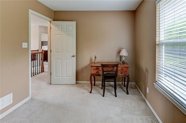 4801 Edgehill Street, Leavenworth, KS 66048