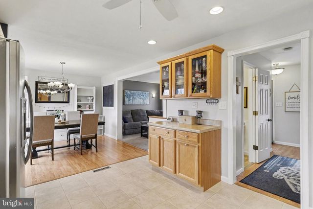 19 STAYMAN WAY, Littlestown, PA 17340