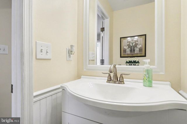 19 STAYMAN WAY, Littlestown, PA 17340