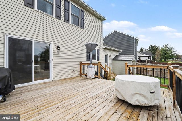 19 STAYMAN WAY, Littlestown, PA 17340