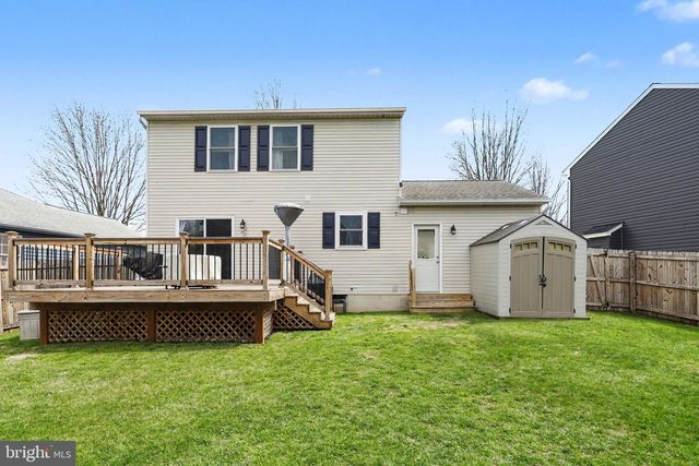 19 STAYMAN WAY, Littlestown, PA 17340