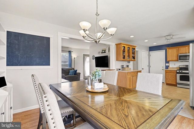 19 STAYMAN WAY, Littlestown, PA 17340