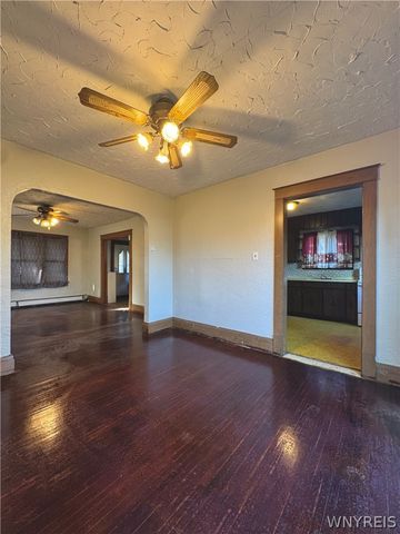 2440 Linwood Avenue, Niagara Falls, NY 14305