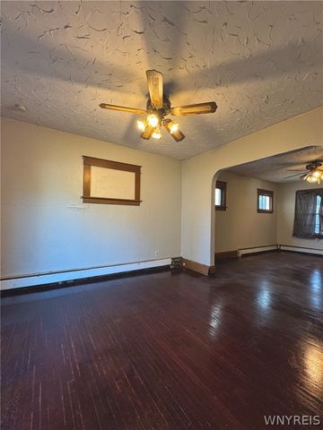 2440 Linwood Avenue, Niagara Falls, NY 14305