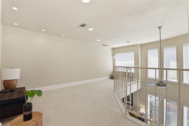 2409 Bering Drive 21, Houston, TX 77057