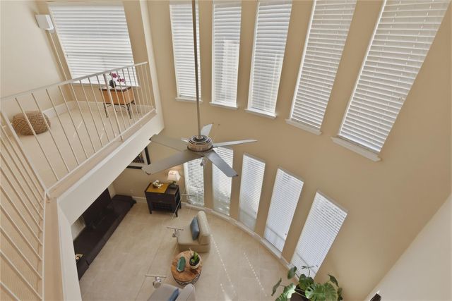 2409 Bering Drive 21, Houston, TX 77057