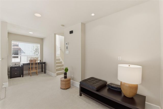 2409 Bering Drive 21, Houston, TX 77057