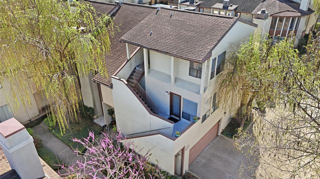 2409 Bering Drive 21, Houston, TX 77057